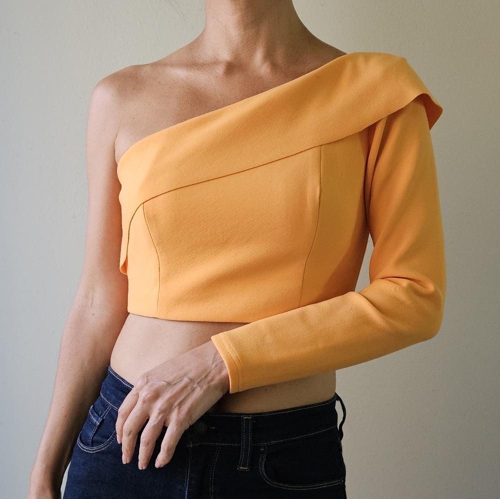 FINDERS Crop top in Orange/Marigold size S